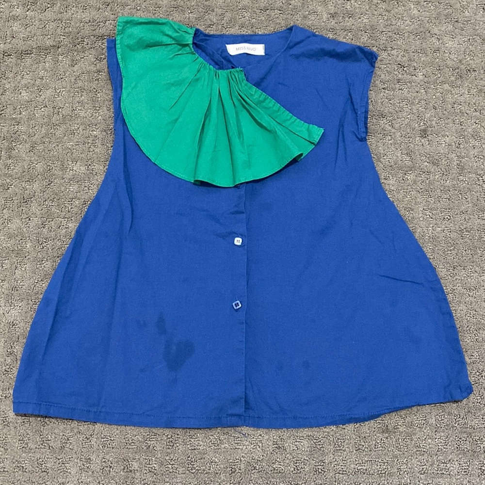 Girls ruffle dress